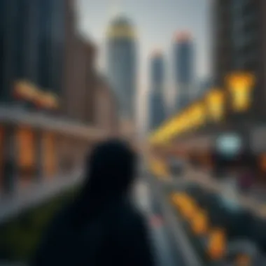 Economic Influence: Freelancers Shaping Dubai's Market Visual representation of the impact of freelancers on Dubai's economy